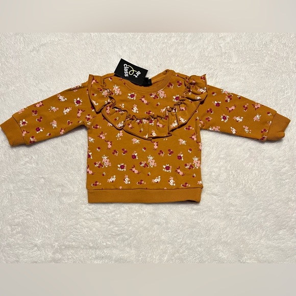 art class Other - Art Class Gold with Flowers Crew Sweatshirt, NWT!